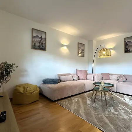 アパート Earthloft